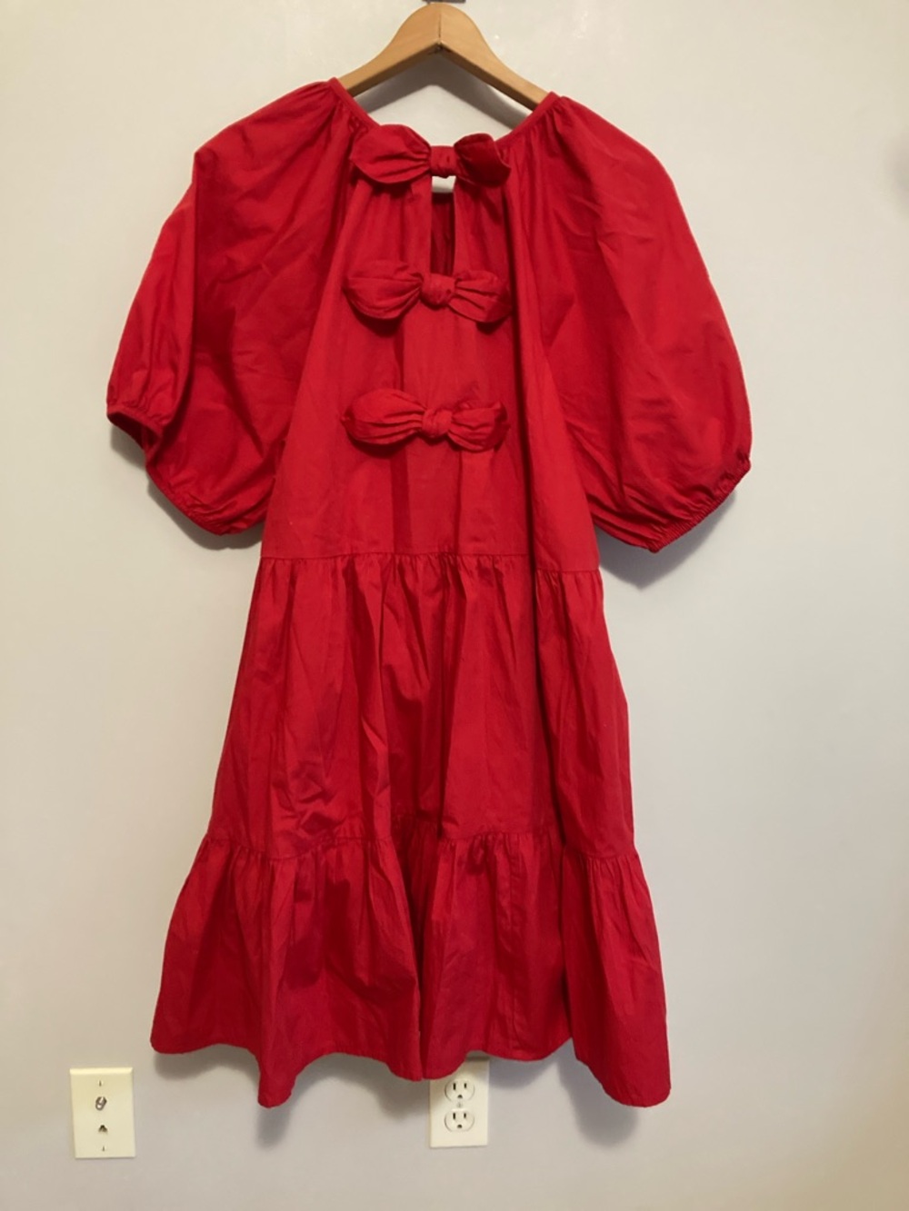 Sweet Magnolia Red Puff-Sleeve Tiered Dress with Bows in back, size XL - Picture 3 of 9
